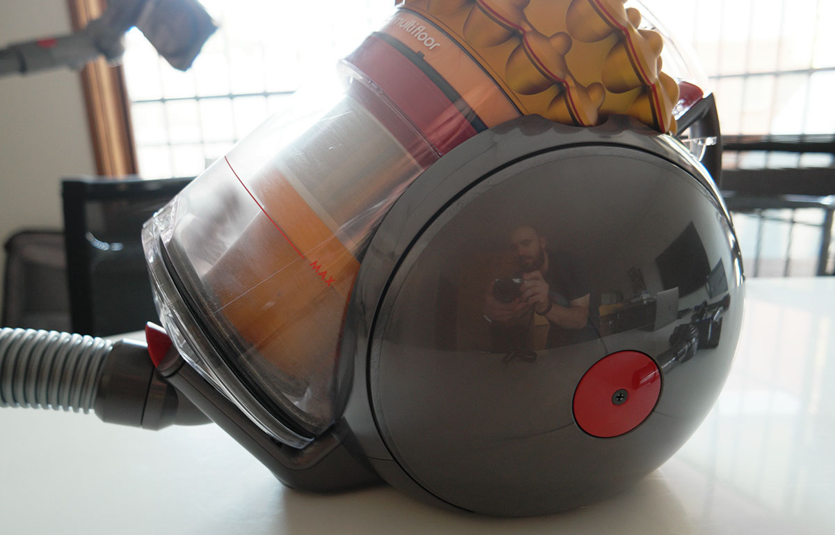 dyson ball suction too strong
