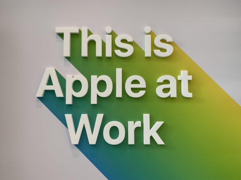 Apple Store Bondi reopens with new design GadgetGuy