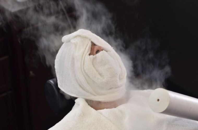 GilletteLabs Heated Razor the feeling of a hot towel shave (update