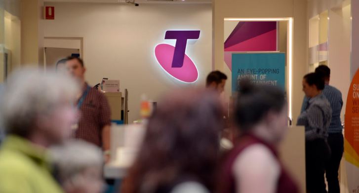 reasons to be angry at Telstra